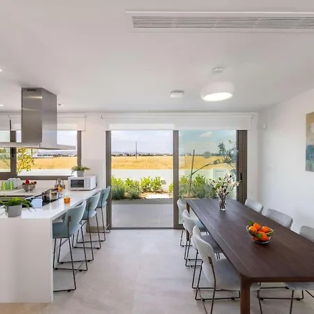 Larnaca Blue 10 Villa