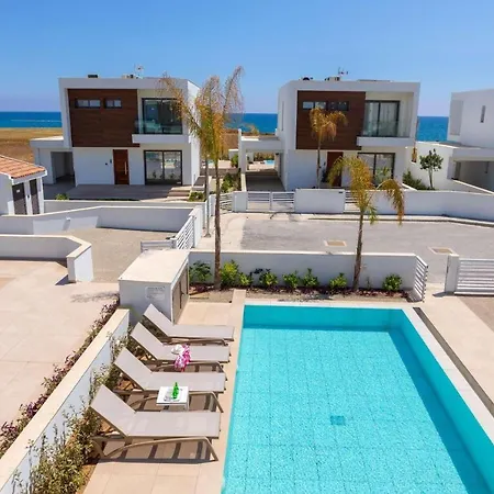 Larnaca Blue 10